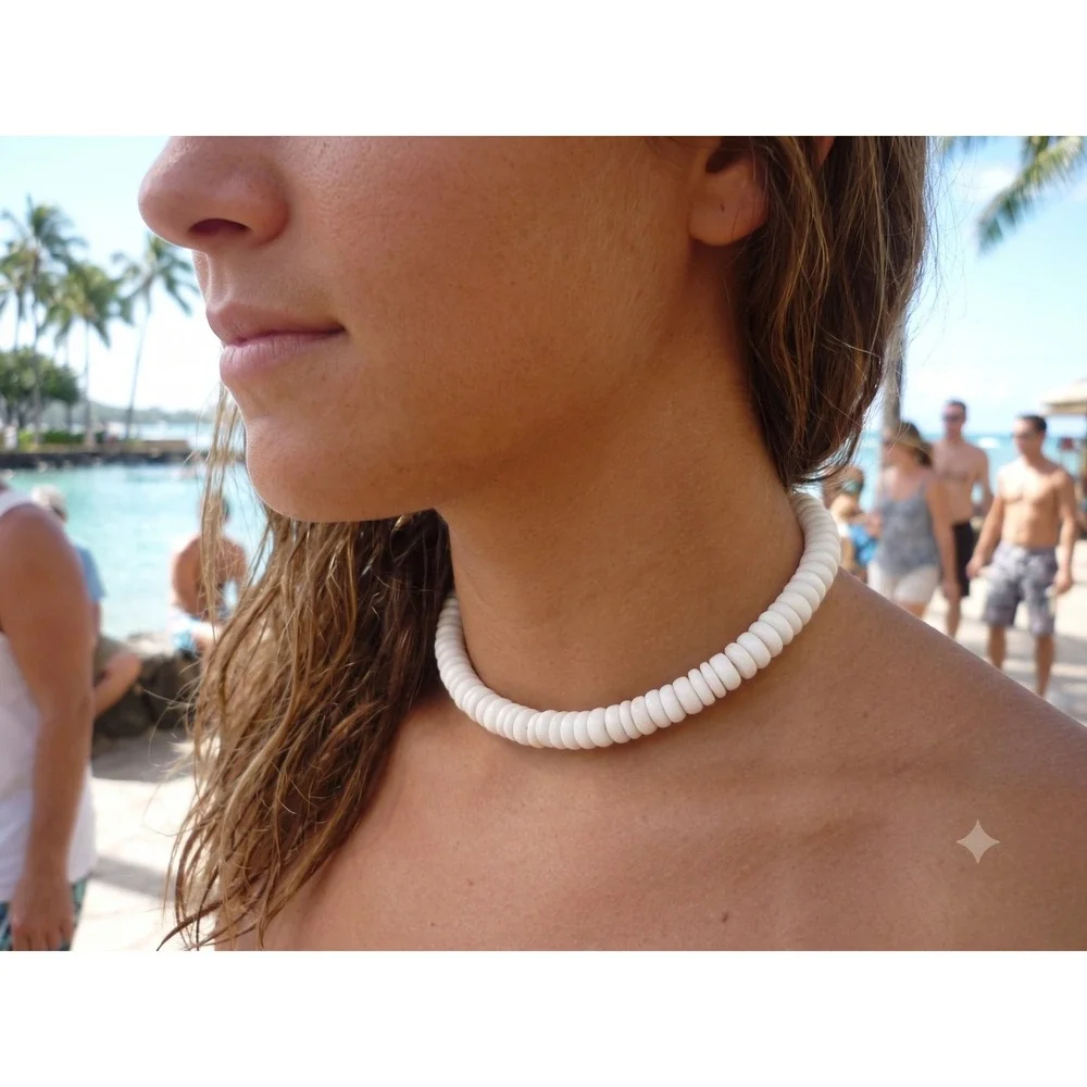 Vintage Genuine White Puka Shell Choker Necklace NWT Deadstock Hawaiian Beach
